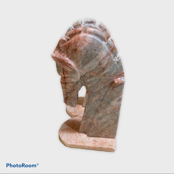 🤎SOLD🤎 Vintage Alabaster Horse Head Bookends - Picture 6 of 6